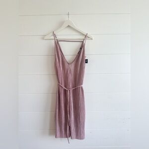 NWT - Black Note- Pink pleated Short Dress - Spaghetti Strap - Waist Tie- Size L